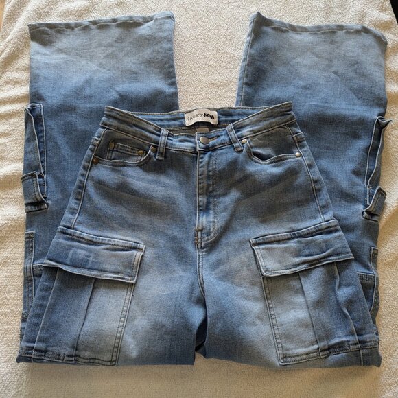 Fashion Nova Back Talking Stretch Straight Cargo Jeans  Sz 7 - Picture 12 of 13